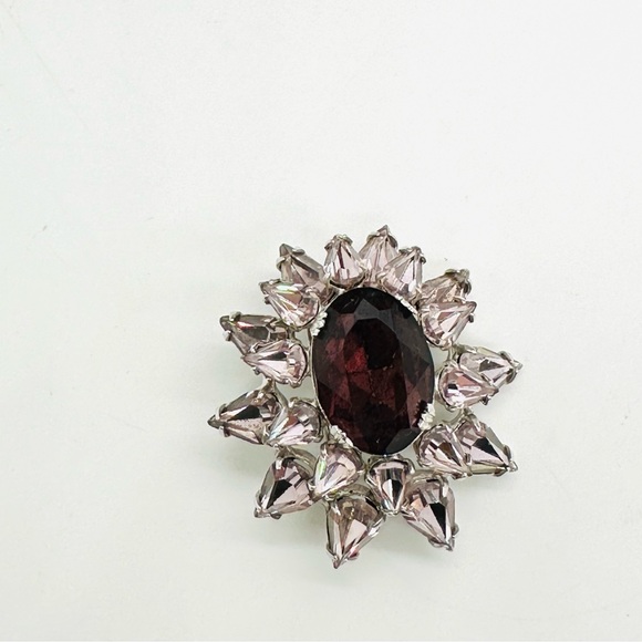 Vintage SCHREINER Rhinestone Brooch - Picture 14 of 15